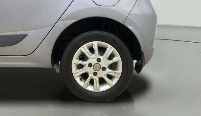 2018 Tata Tiago XZA PETROL, Petrol, Automatic, 28,592 km, Left Rear Wheel