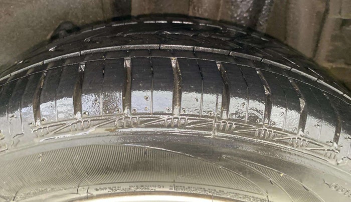 2018 Tata Tiago XZA PETROL, Petrol, Automatic, 28,592 km, Left Rear Tyre Tread