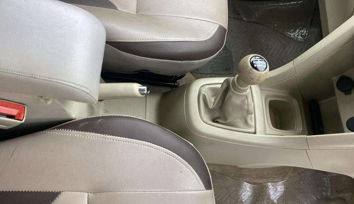 2015 Maruti Ertiga VXI CNG, CNG, Manual, 41,659 km, Gear Lever