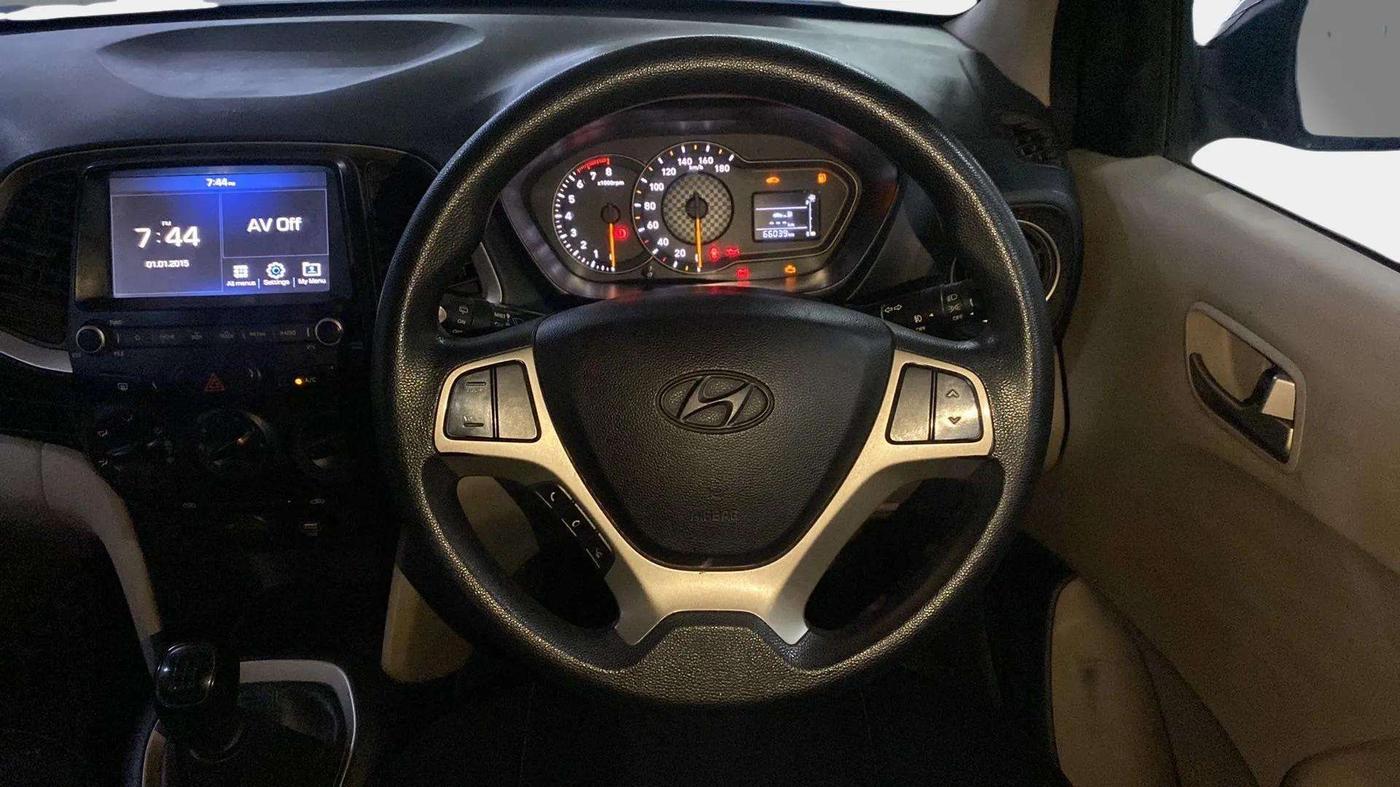 2018 Hyundai NEW SANTRO ASTA MT, Petrol, Manual, 66,048 km, Steering Wheel Close Up
