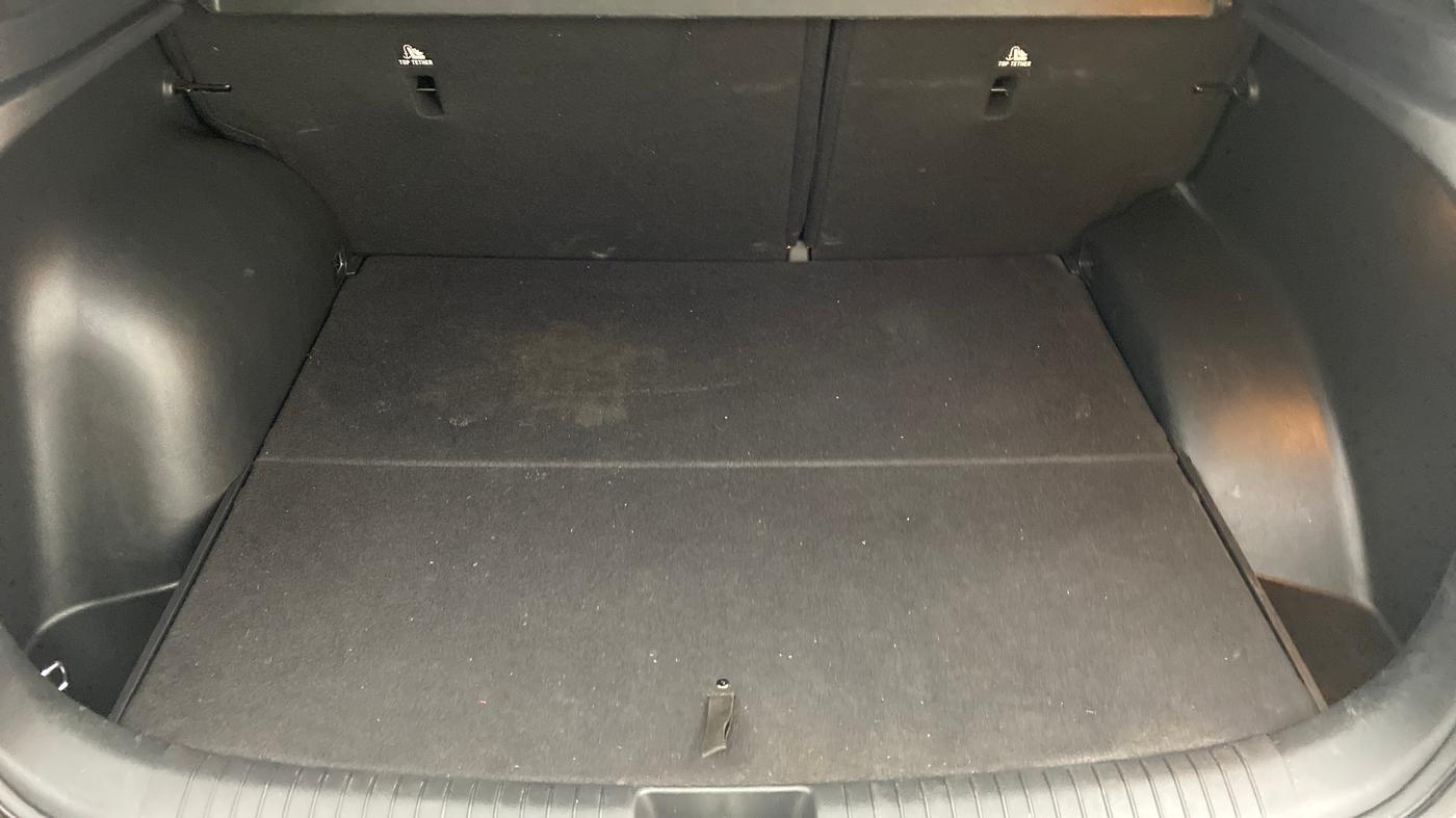 2017 Hyundai Creta 1.6 SX PLUS AUTO PETROL, Petrol, Automatic, 45,708 km, Boot Inside