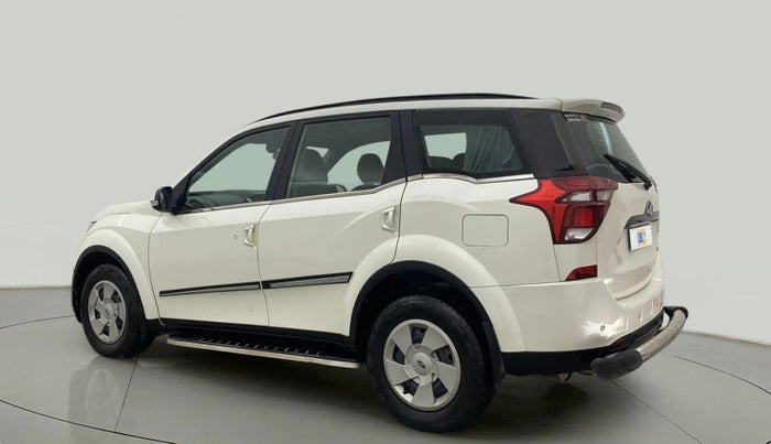 2019 Mahindra XUV500 W7, Diesel, Manual, 86,344 km, Left Back Diagonal