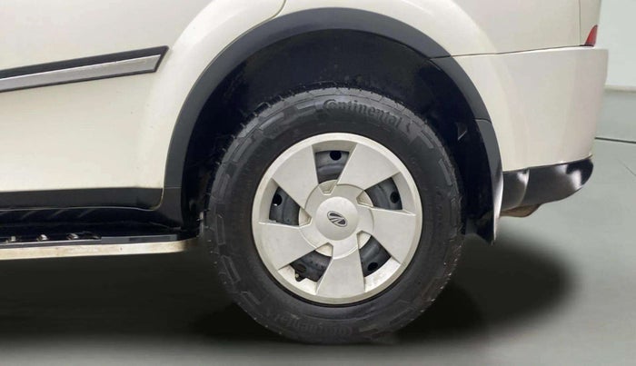 2019 Mahindra XUV500 W7, Diesel, Manual, 86,344 km, Left Rear Wheel