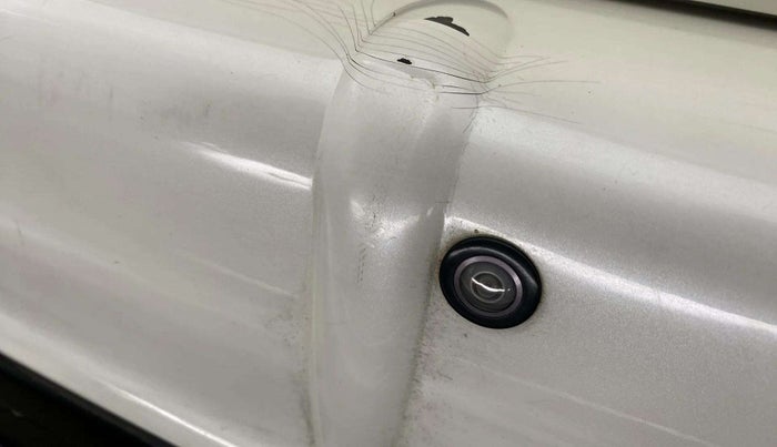 2019 Mahindra XUV500 W7, Diesel, Manual, 86,344 km, Parking Camera