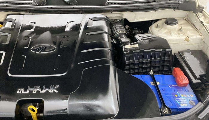2019 Mahindra XUV500 W7, Diesel, Manual, 86,344 km, Engine View - Left