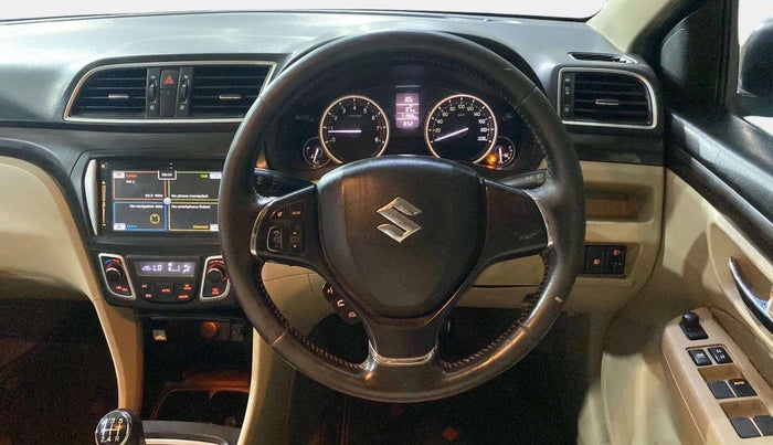 2016 Maruti Ciaz ZXI+, Petrol, Manual, 71,955 km, Steering Wheel Close Up