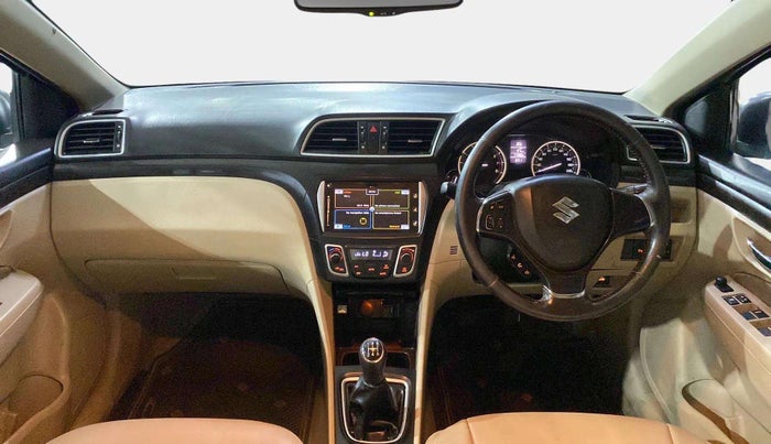 2016 Maruti Ciaz ZXI+, Petrol, Manual, 71,955 km, Dashboard