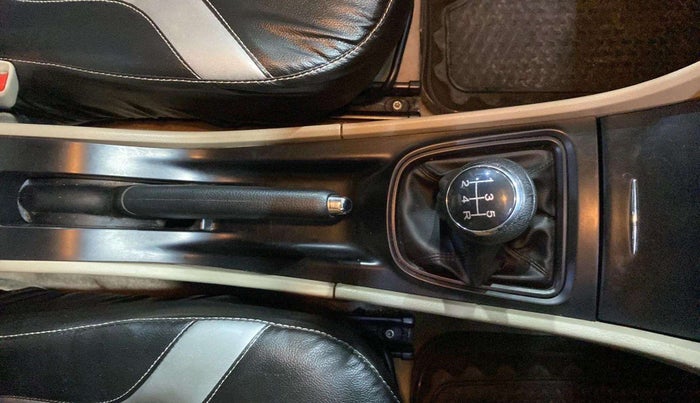 2018 Maruti Ciaz SIGMA 1.5 SHVS MT  PETROL, Petrol, Manual, 47,805 km, Gear Lever
