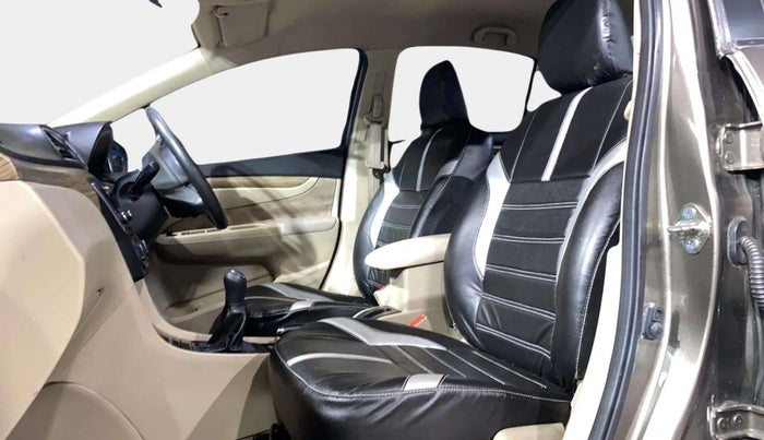 2018 Maruti Ciaz SIGMA 1.5 SHVS MT  PETROL, Petrol, Manual, 47,805 km, Right Side Front Door Cabin