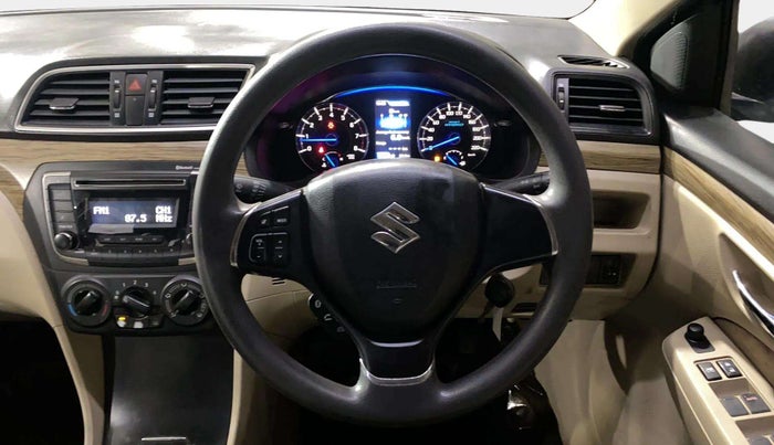 2018 Maruti Ciaz SIGMA 1.5 SHVS MT  PETROL, Petrol, Manual, 47,805 km, Steering Wheel Close Up