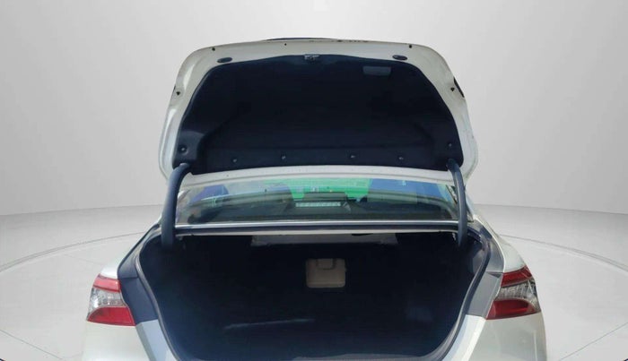 2024 Toyota Camry HYBRID, Hybrid, Automatic, 20,282 km, Boot Door Open