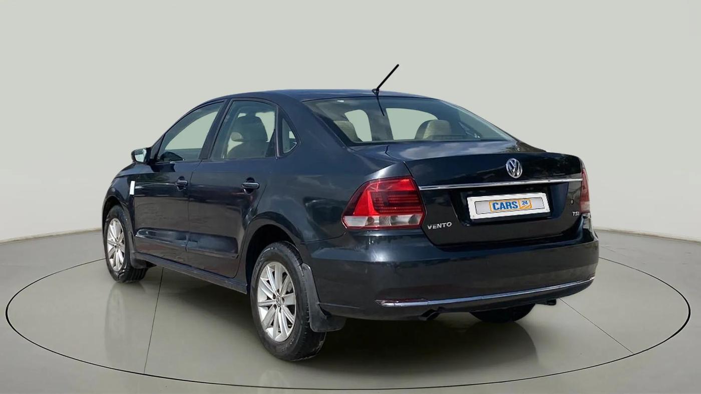 2016 Volkswagen Vento HIGHLINE PETROL AT, Petrol, Automatic, 97,478 km, Left Back Diagonal