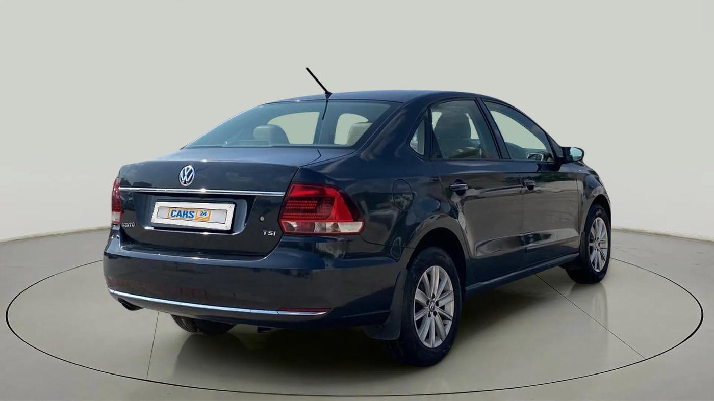 2016 Volkswagen Vento HIGHLINE PETROL AT, Petrol, Automatic, 97,478 km, Right Back Diagonal