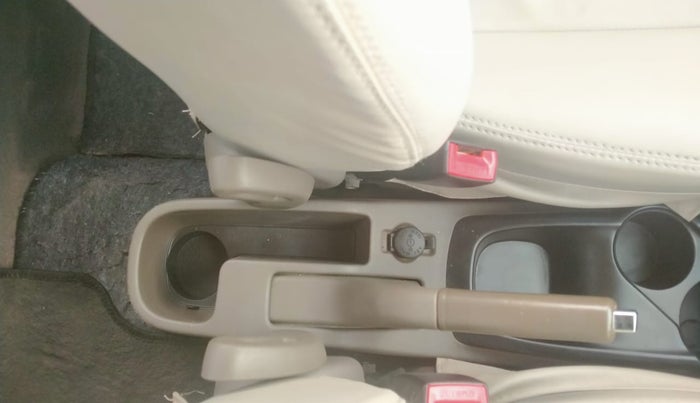 2012 Hyundai i10 SPORTZ 1.2 AT, Petrol, Automatic, 32,816 km, Driver Side Adjustment Panel