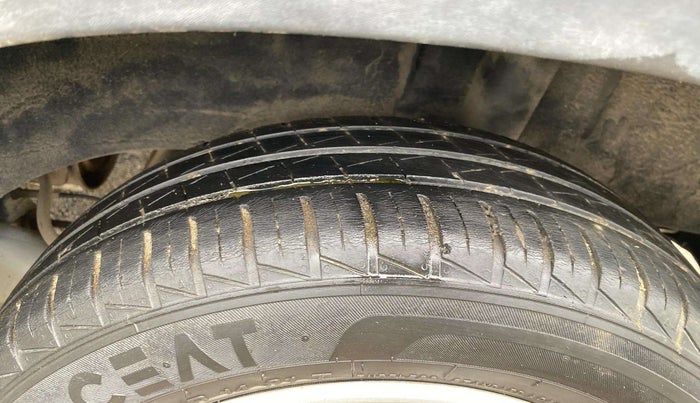 2022 Renault Kwid RXT 1.0, Petrol, Manual, 36,117 km, Left Rear Tyre Tread