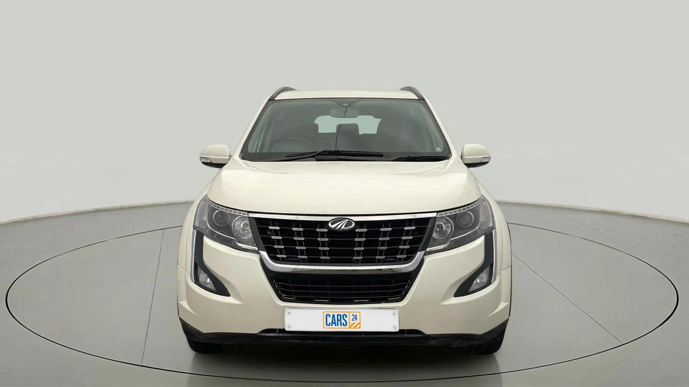2020 Mahindra XUV500 W7, Diesel, Manual, 76,040 km, Front