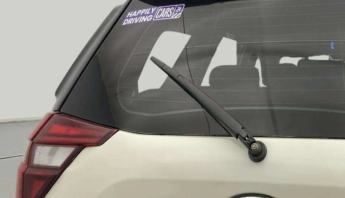 2020 Mahindra XUV500 W7, Diesel, Manual, 76,040 km, Rear Wiper