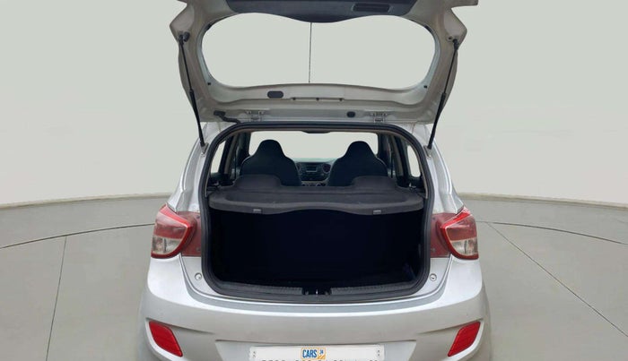 2016 Hyundai Grand i10 SPORTZ 1.2 KAPPA VTVT, Petrol, Manual, 1,27,263 km, Boot Open Zoomed View