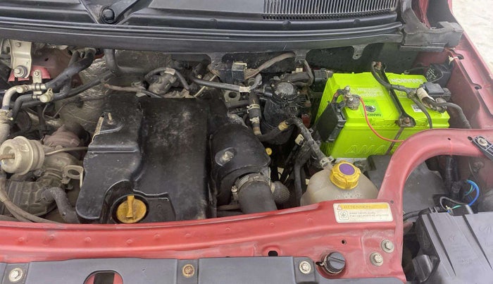 2018 Mahindra TUV300 T10, Diesel, Manual, 71,839 km, Engine View - Left