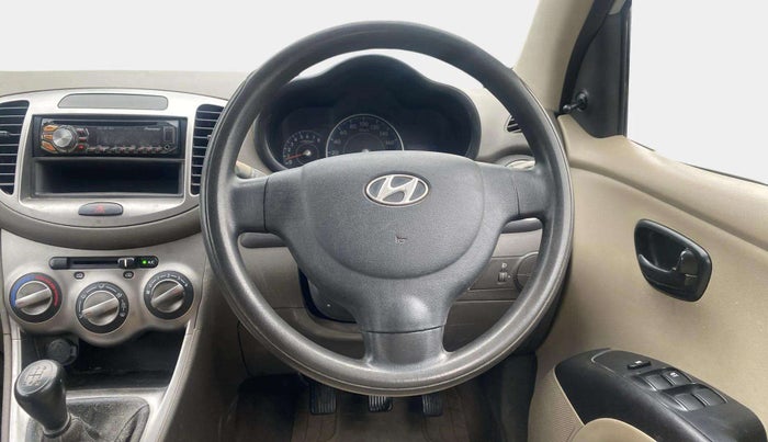 2014 Hyundai i10 MAGNA 1.1, Petrol, Manual, 72,889 km, Steering Wheel Close Up