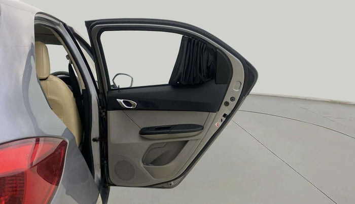 2018 Tata Tiago XZA PETROL, Petrol, Automatic, 13,938 km, RHS Rear Door