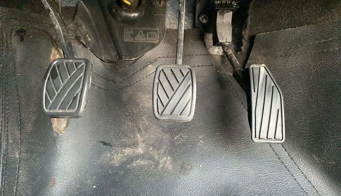 2021 Maruti Swift VXI, Petrol, Manual, 36,875 km, Pedals