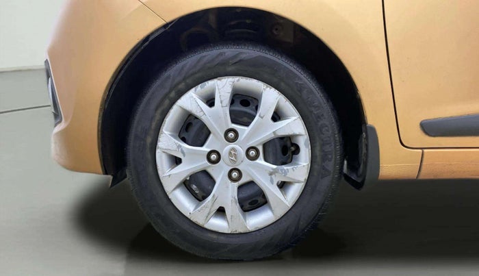 2016 Hyundai Grand i10 SPORTZ 1.2 KAPPA VTVT, Petrol, Manual, 58,285 km, Left Front Wheel