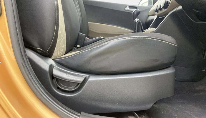 2016 Hyundai Grand i10 SPORTZ 1.2 KAPPA VTVT, Petrol, Manual, 58,285 km, Driver Side Adjustment Panel