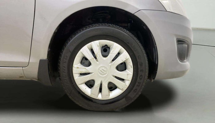 2014 Maruti Swift Dzire VXI, Petrol, Manual, 34,743 km, Right Front Wheel