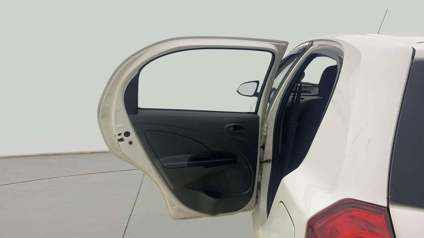 2013 Toyota Etios Liva G, Petrol, Manual, 18,295 km, LHS Rear Door