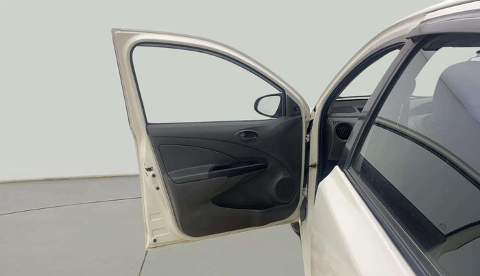 2013 Toyota Etios Liva G, Petrol, Manual, 18,236 km, LHS Front Door