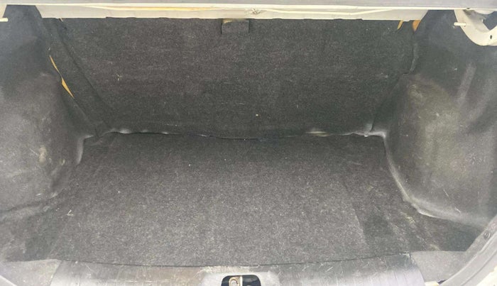 2012 Maruti Swift Dzire VDI, Diesel, Manual, 1,23,913 km, Boot Inside