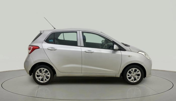 2017 Hyundai Grand i10 MAGNA AT 1.2 KAPPA VTVT, Petrol, Automatic, 53,029 km, Right Side View
