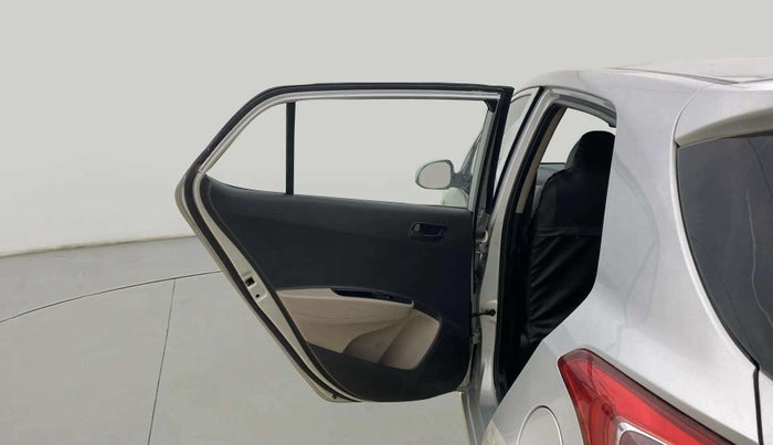 2017 Hyundai Grand i10 MAGNA AT 1.2 KAPPA VTVT, Petrol, Automatic, 53,029 km, LHS Rear Door