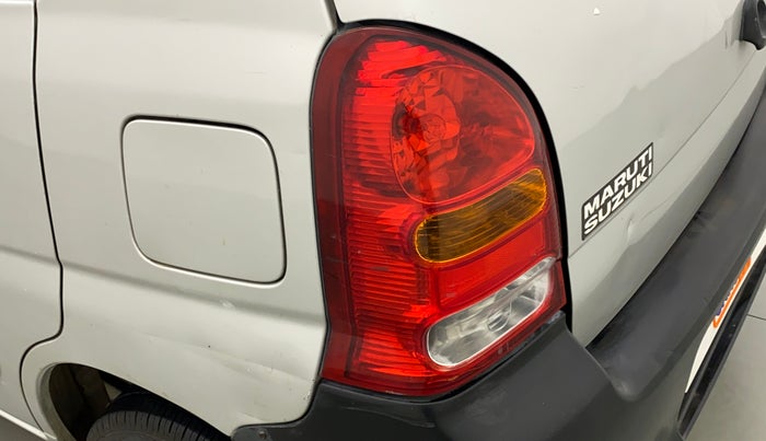 2011 Maruti Alto LXI, Petrol, Manual, 1,07,439 km, Left tail light - Minor damage