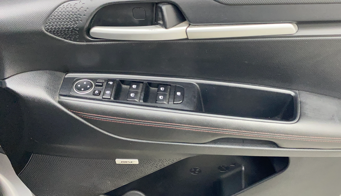 2020 KIA SONET GTX PLUS 1.0 DCT, Petrol, Automatic, 66,760 km, Driver Side Door Panels Control