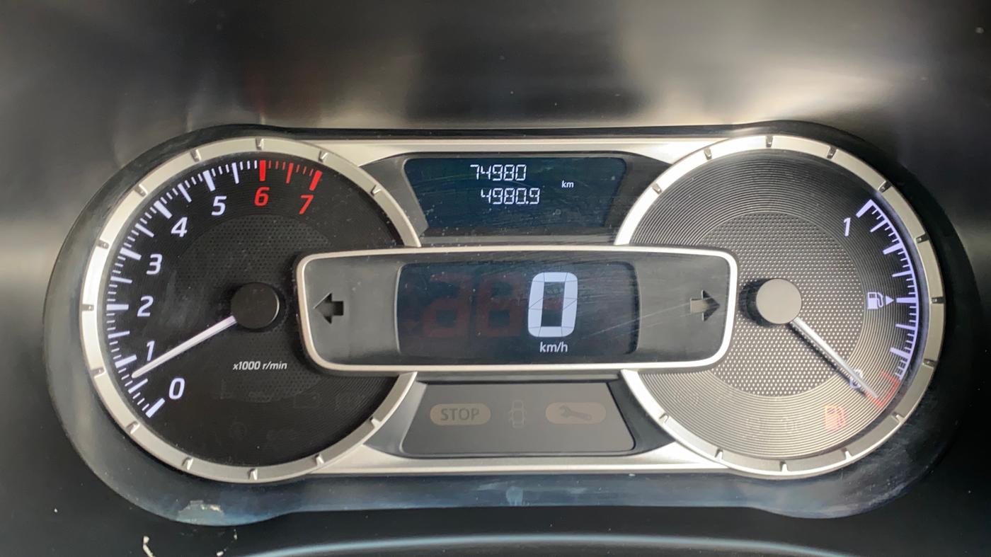 2019 Nissan Kicks XL 1.5, Petrol, Manual, 75,945 km, Odometer Image