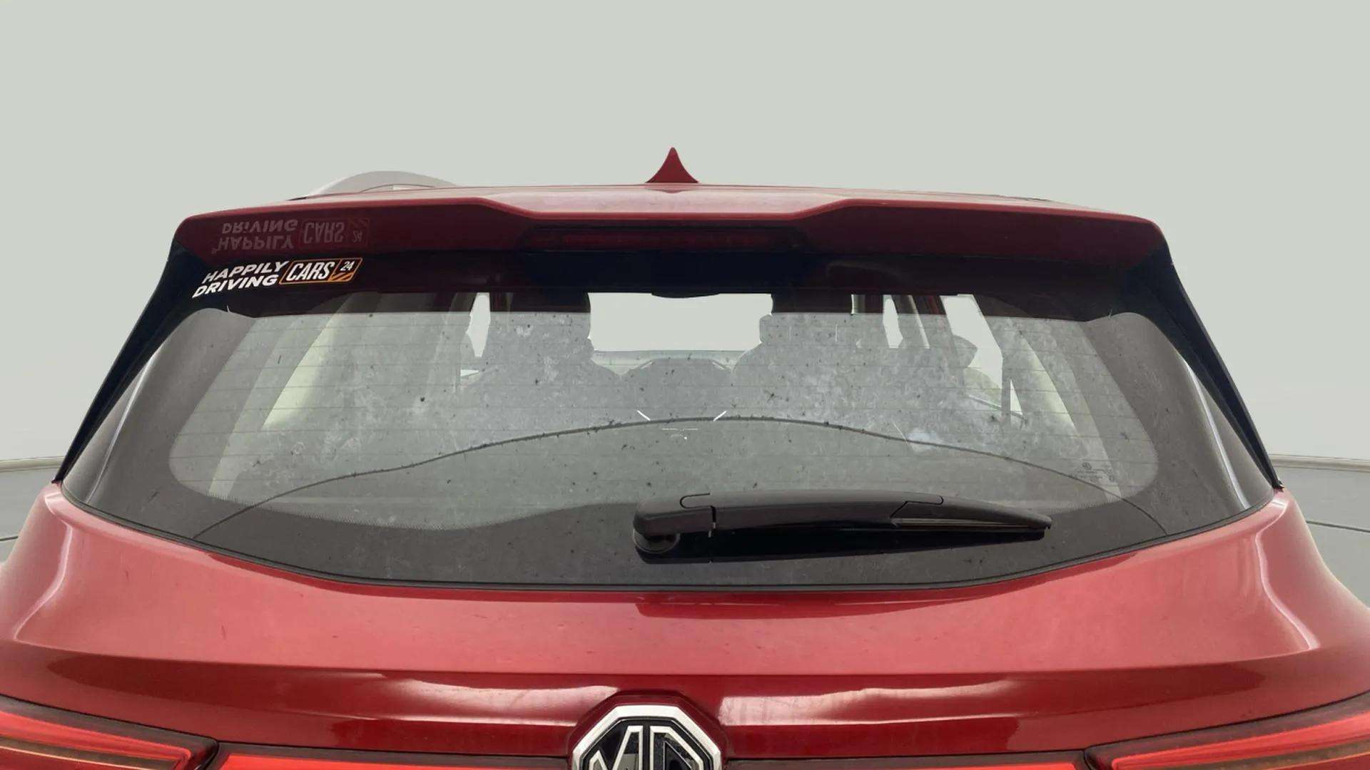 Rear-Windshield---Roof-25