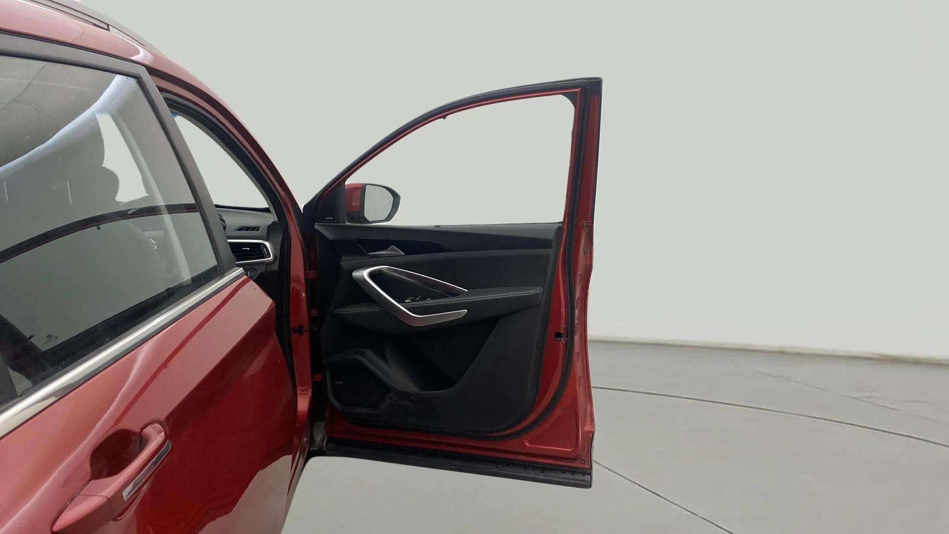 RHS-Front-Door-Open-32