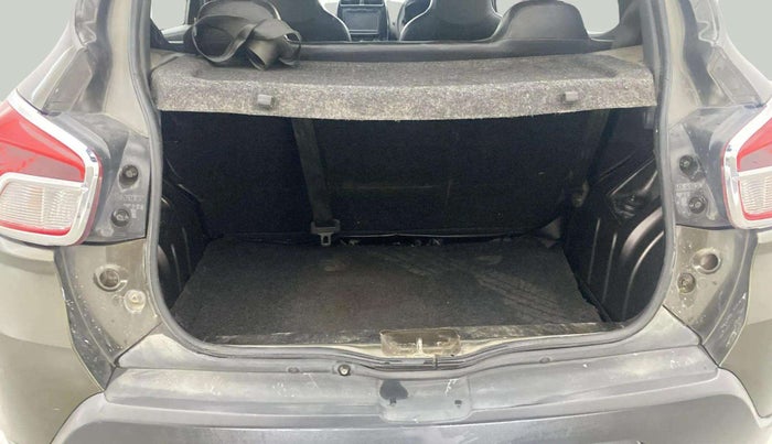 2016 Renault Kwid RXT 0.8, Petrol, Manual, 57,084 km, Boot Inside