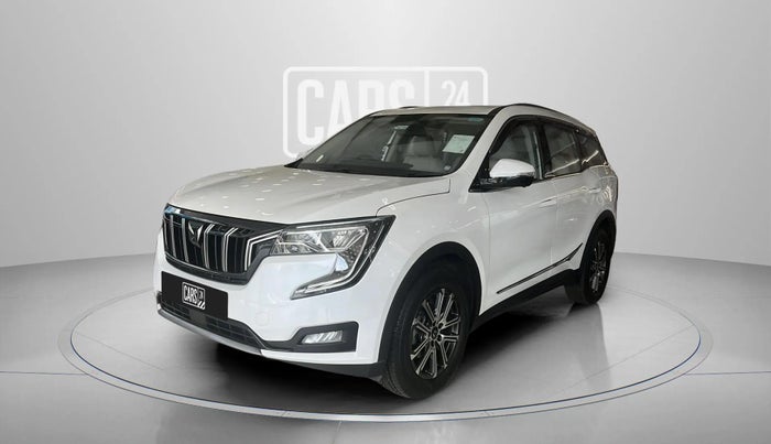 2023 Mahindra XUV700 AX 7 LUXURY P AT 7 STR, Petrol, Automatic, 18,082 km, Left Front Diagonal