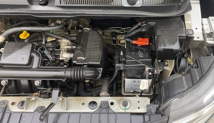2022 Renault TRIBER RXT, Petrol, Manual, 1,01,210 km, Engine View - Left
