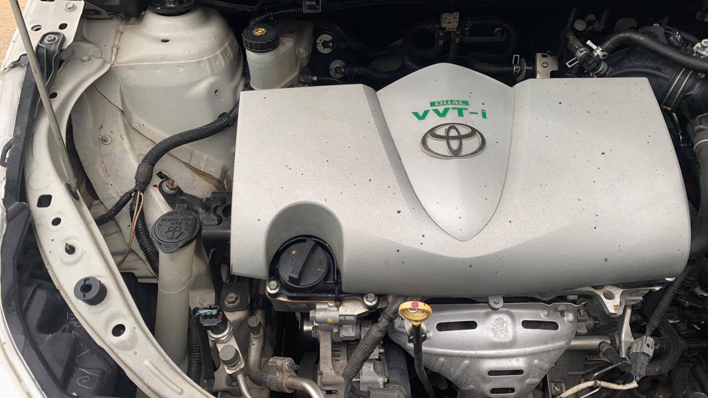 2020 Toyota YARIS VX CVT, Petrol, Automatic, 79,740 km, Engine View - Right
