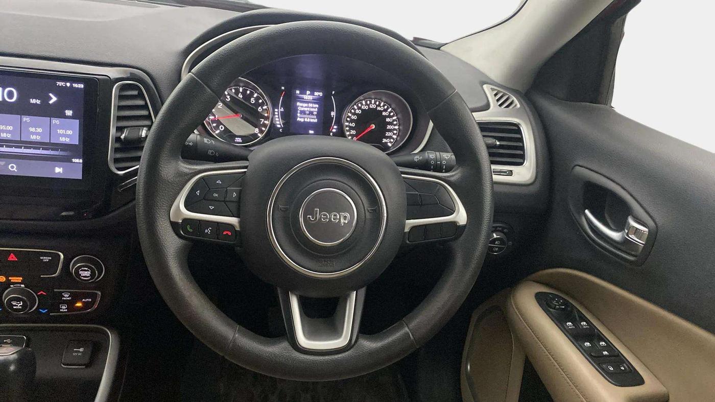 2019 Jeep Compass LONGITUDE (O) 1.4 PETROL AT, Petrol, Automatic, 52,289 km, Steering Wheel Close Up