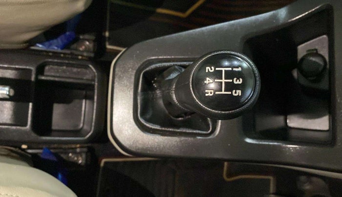 2024 Maruti New Wagon-R VXI 1.0, Petrol, Manual, 10,998 km, Gear Lever