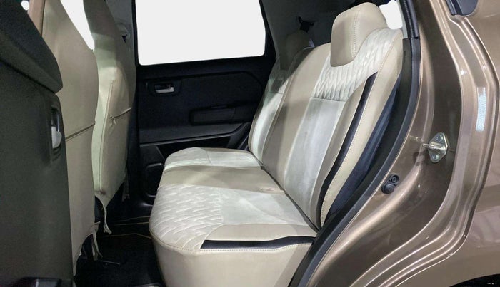 2024 Maruti New Wagon-R VXI 1.0, Petrol, Manual, 10,998 km, Right Side Rear Door Cabin