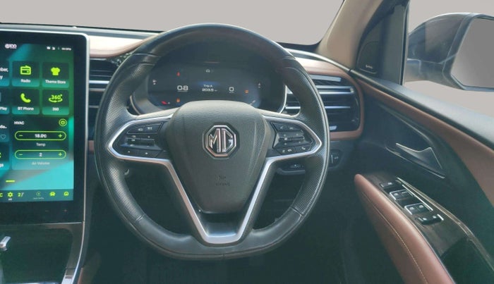 2023 MG HECTOR PLUS SAVVY PRO 1.5 TURBO CVT 7 STR, Petrol, Automatic, 39,096 km, Steering Wheel Close Up