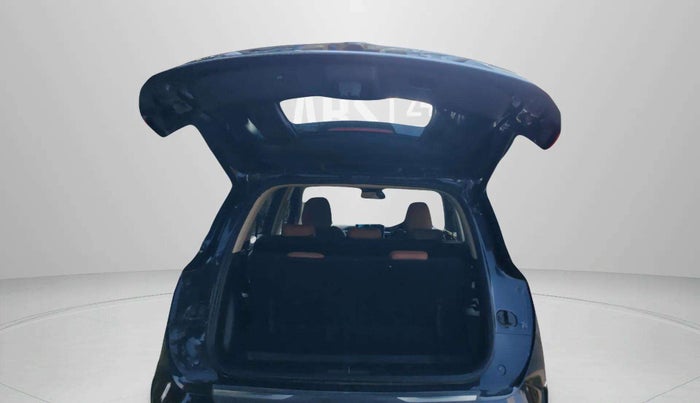 2023 MG HECTOR PLUS SAVVY PRO 1.5 TURBO CVT 7 STR, Petrol, Automatic, 39,096 km, Boot Door Open