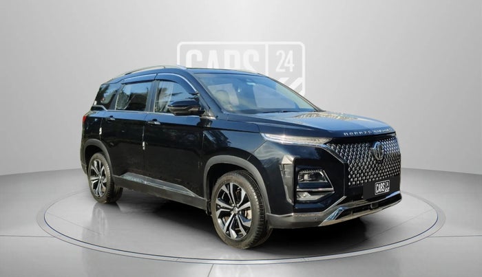 2023 MG HECTOR PLUS SAVVY PRO 1.5 TURBO CVT 7 STR, Petrol, Automatic, 39,096 km, Right Front Diagonal