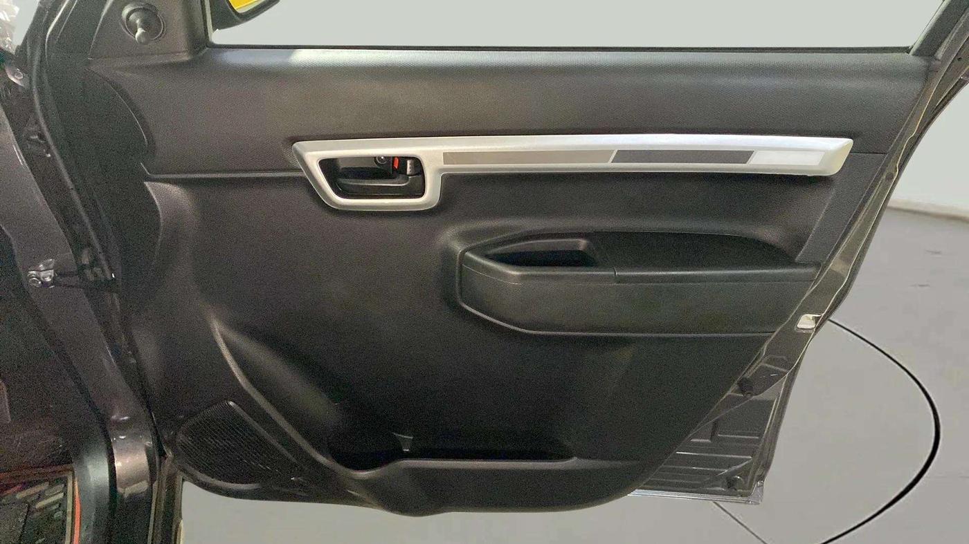 2024 Maruti S PRESSO VXI, Petrol, Manual, 4,009 km, Driver Side Door Panels Control